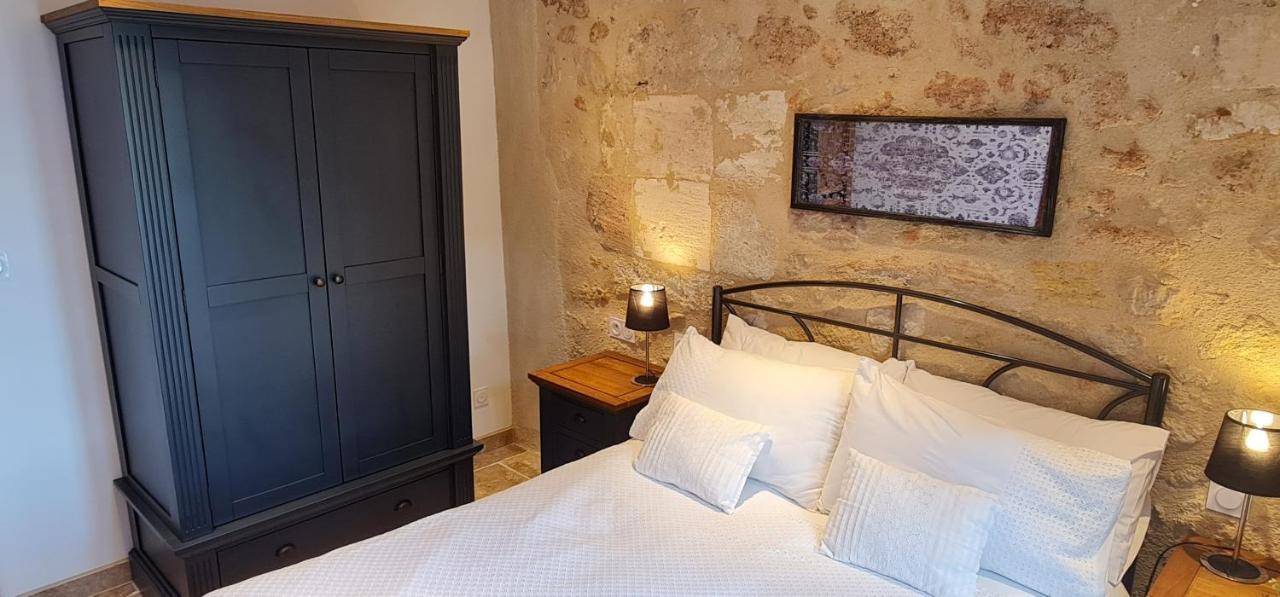 Dom Peyreton Prestige Cottages Set In A Charming Wine Property Villegouge Екстер'єр фото