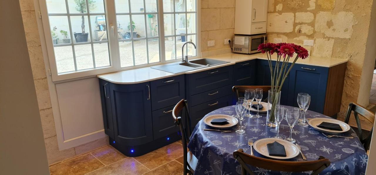 Dom Peyreton Prestige Cottages Set In A Charming Wine Property Villegouge Екстер'єр фото