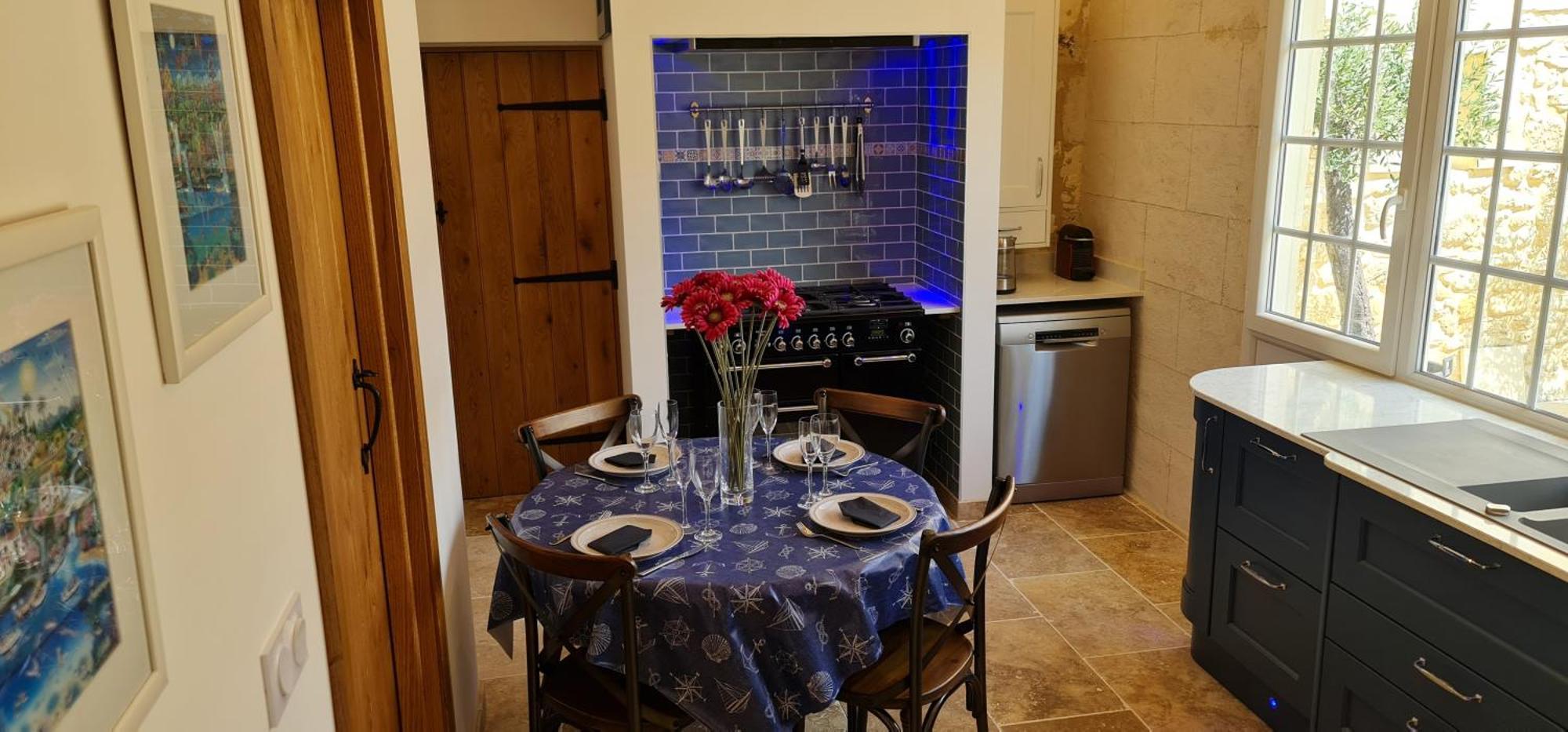 Dom Peyreton Prestige Cottages Set In A Charming Wine Property Villegouge Екстер'єр фото