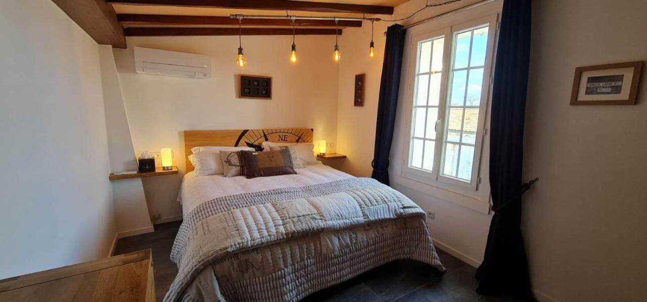 Dom Peyreton Prestige Cottages Set In A Charming Wine Property Villegouge Екстер'єр фото