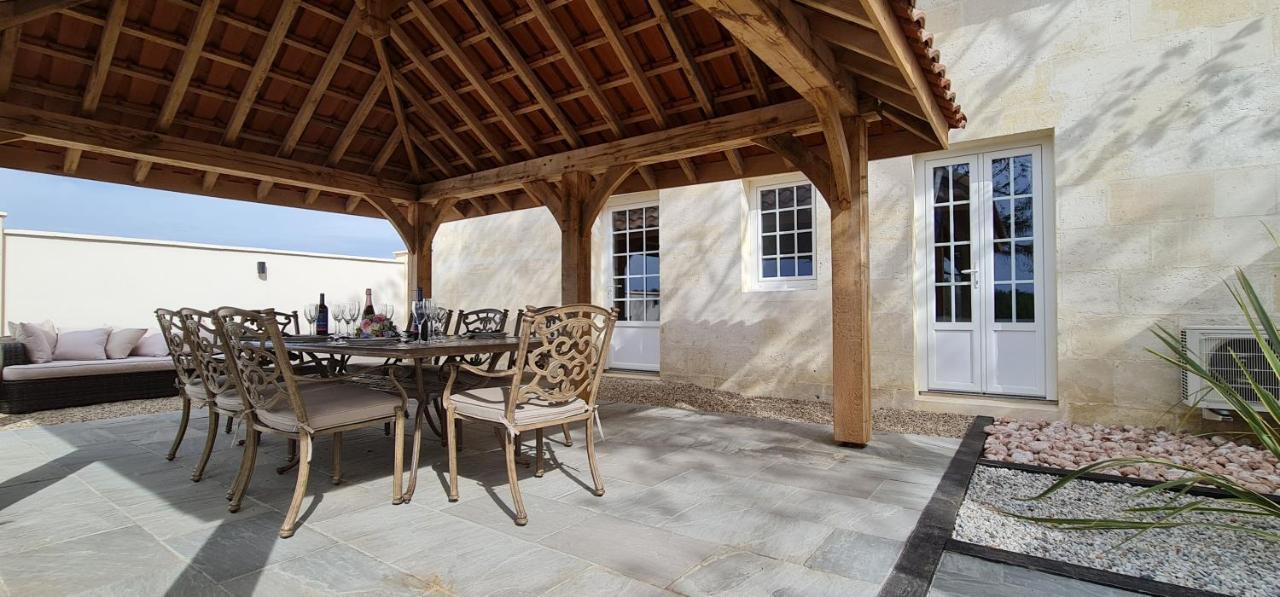 Dom Peyreton Prestige Cottages Set In A Charming Wine Property Villegouge Екстер'єр фото