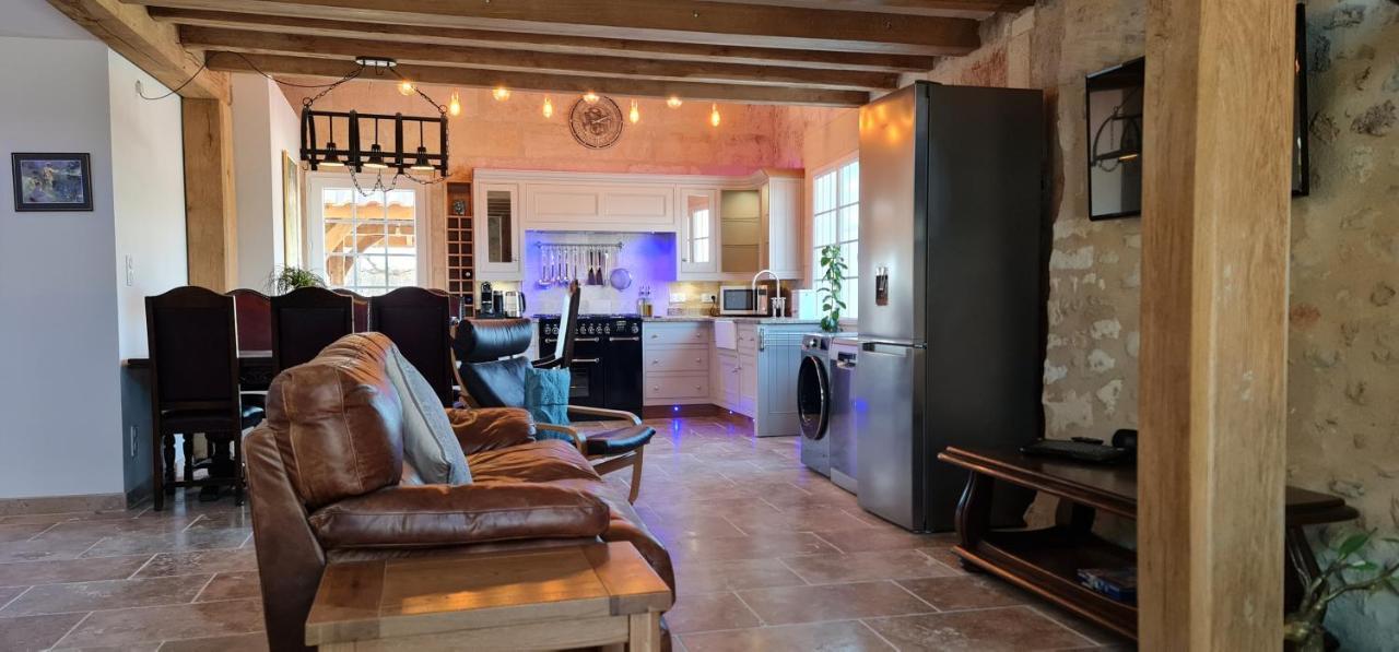 Dom Peyreton Prestige Cottages Set In A Charming Wine Property Villegouge Екстер'єр фото