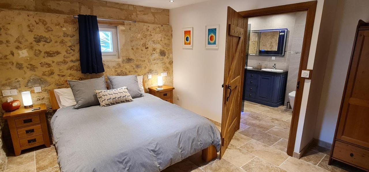 Dom Peyreton Prestige Cottages Set In A Charming Wine Property Villegouge Екстер'єр фото